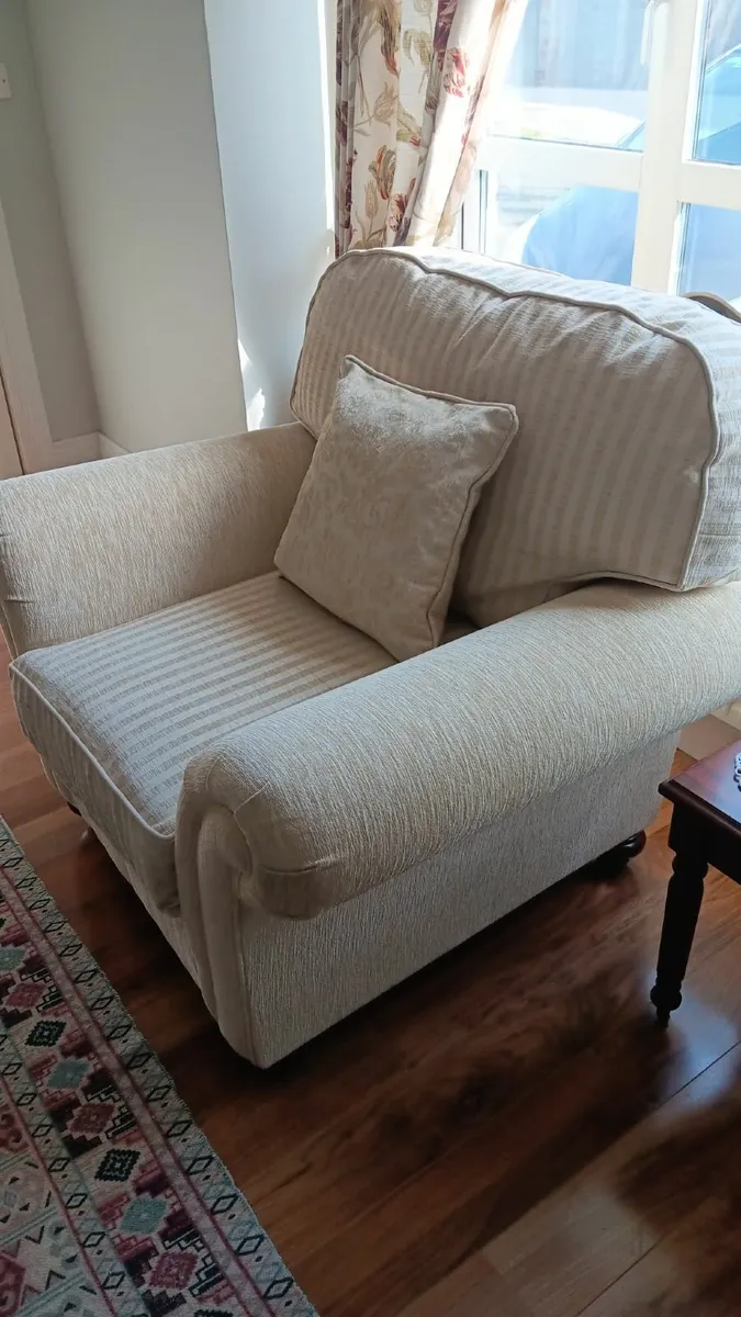Arm Chairs - Image 3