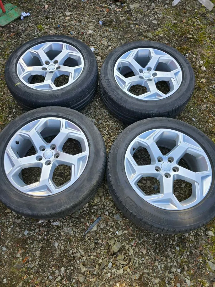 Sets of SUV Alloys 17"-22" LandRover, VW,Audi,etc - Image 3