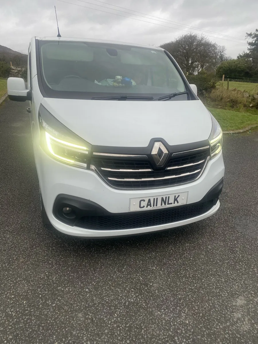 Renault traffic - Image 1