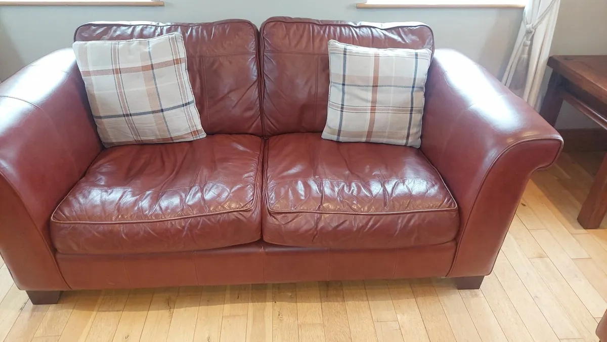 3 piece suite - Image 1