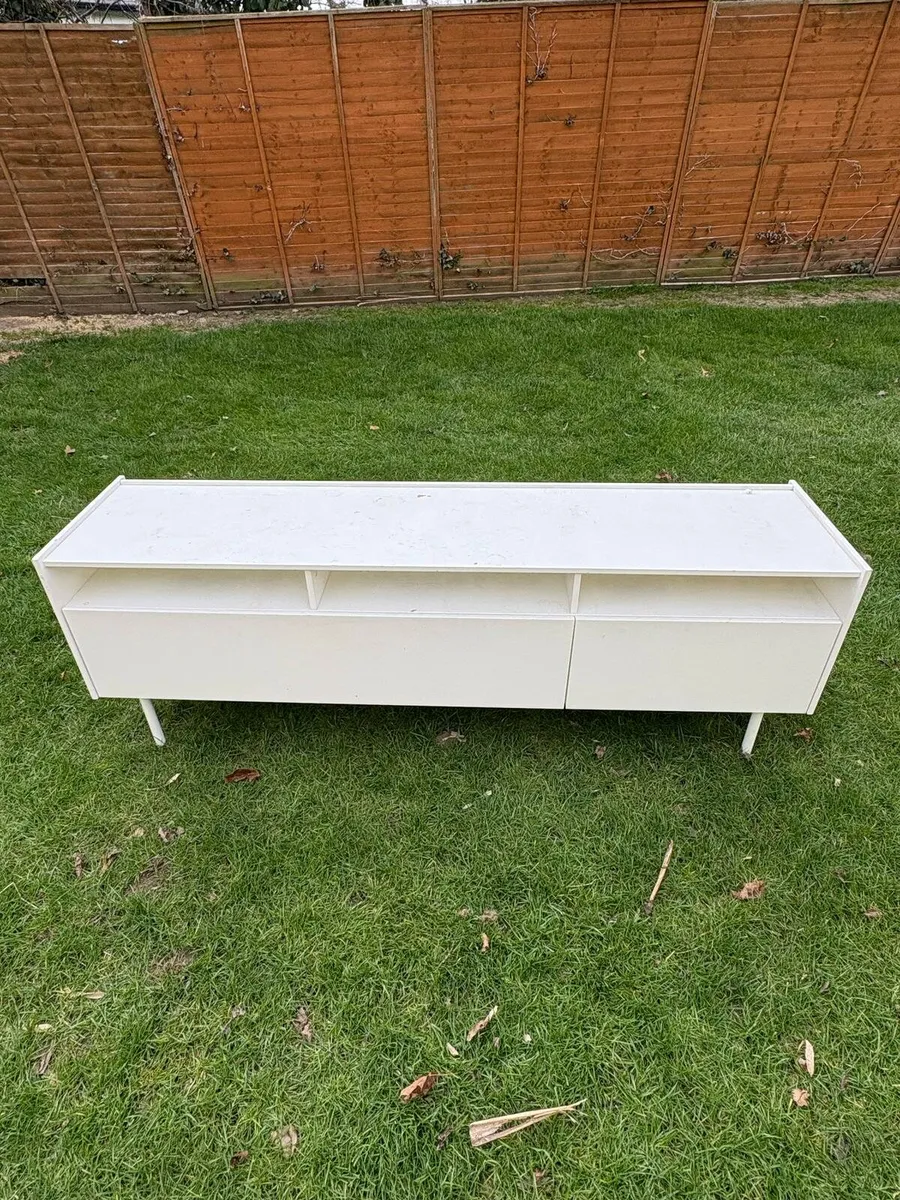 Tv stand - Image 1