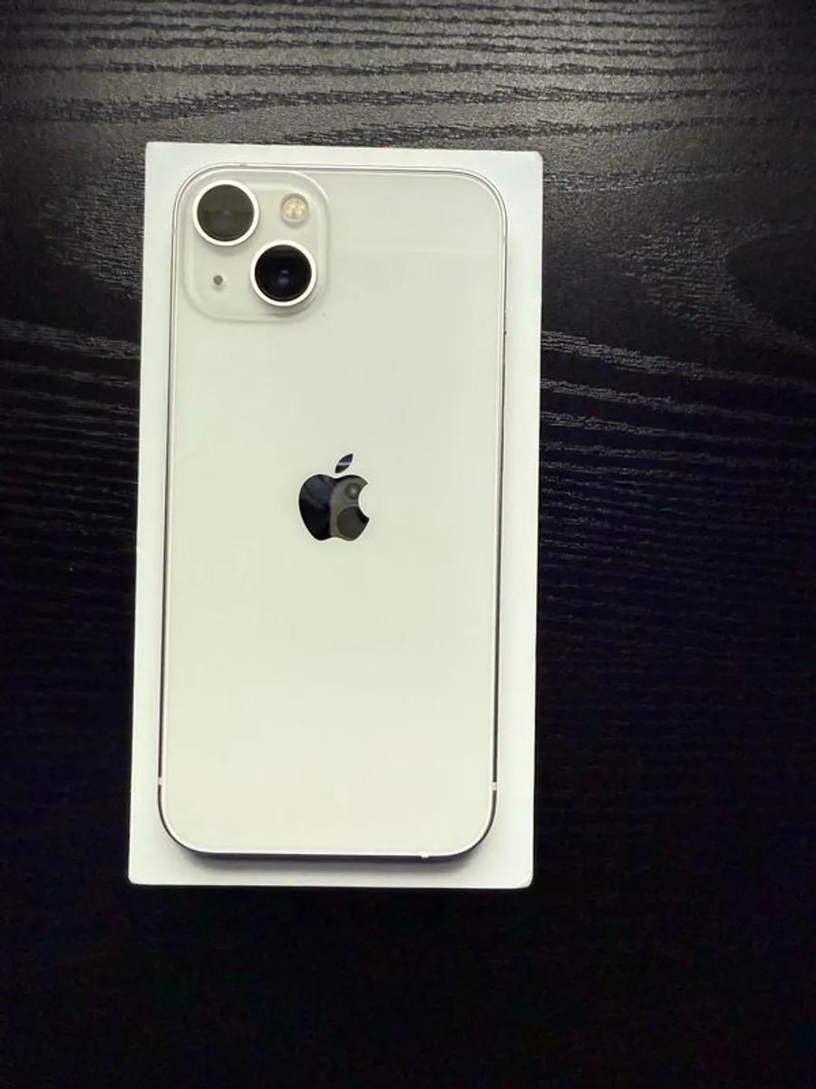 Iphone 13 - Image 2