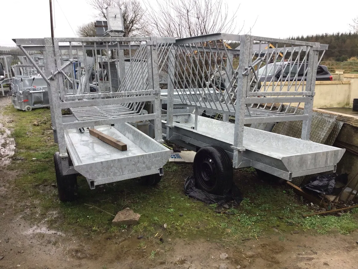 Calf huts feed troughs made to last - Image 4