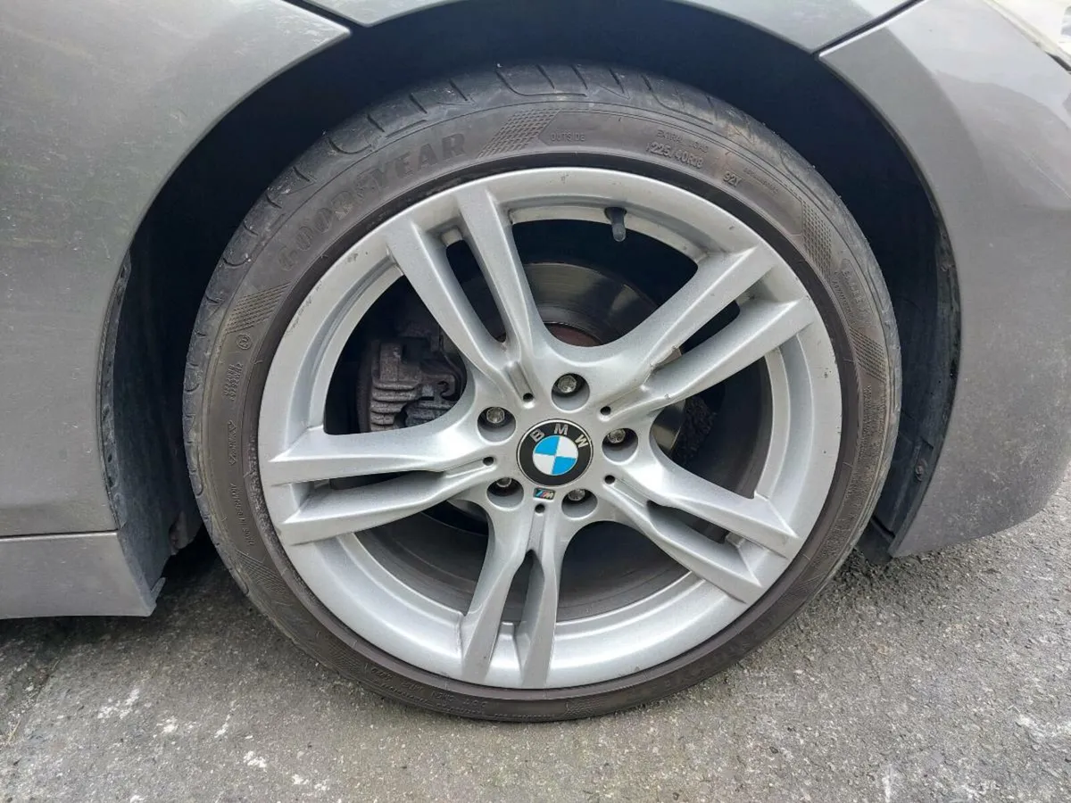 Bmw 400M  original 18" alloys - Image 2