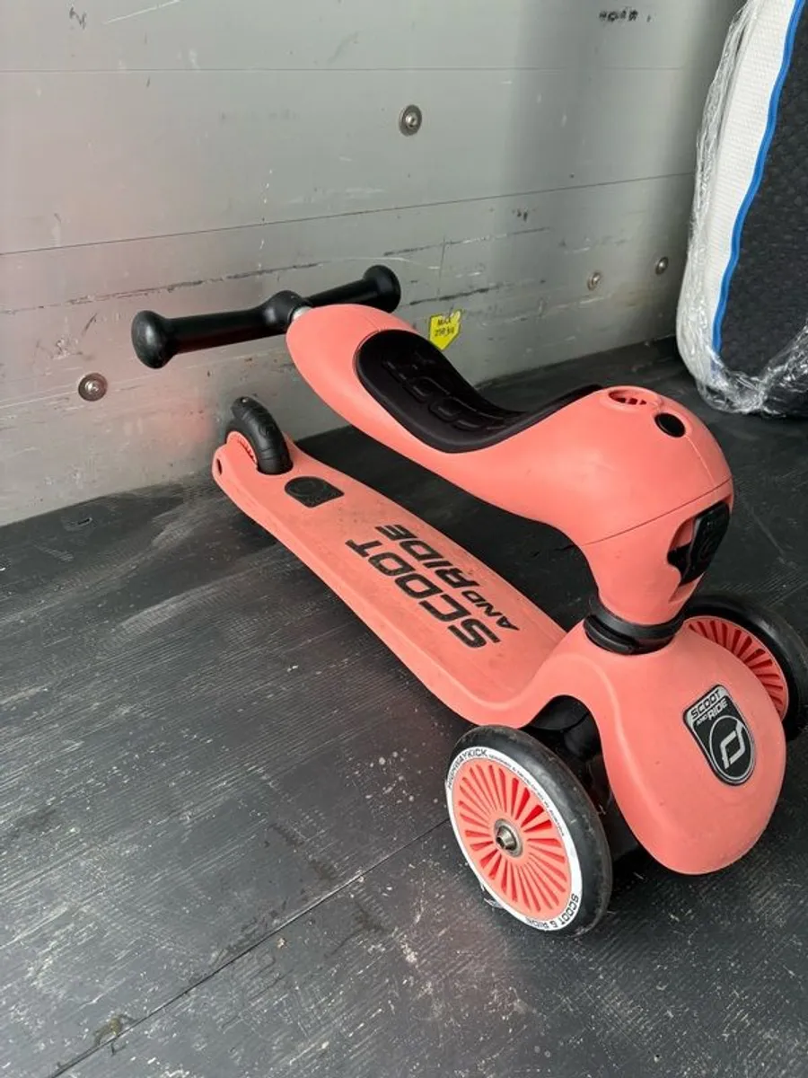 Scoot and ride scooter - Image 3