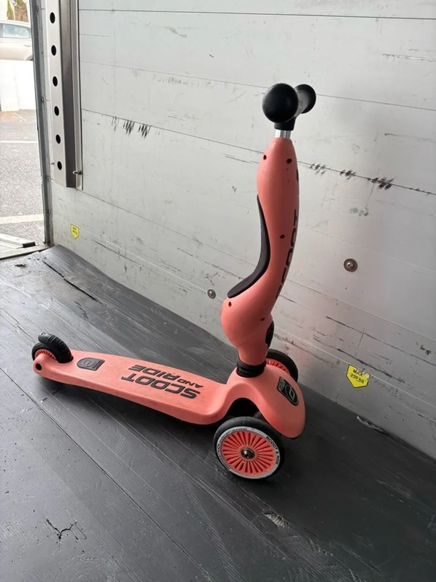 Scoot and ride scooter - Image 4