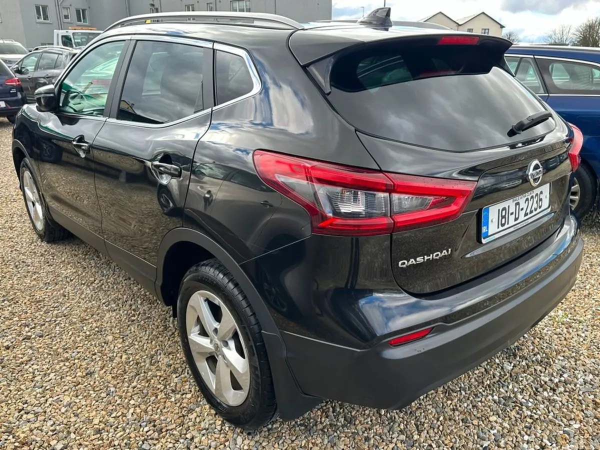 Nissan QASHQAI 1.2t 115 Petrol SV 90km - Image 4