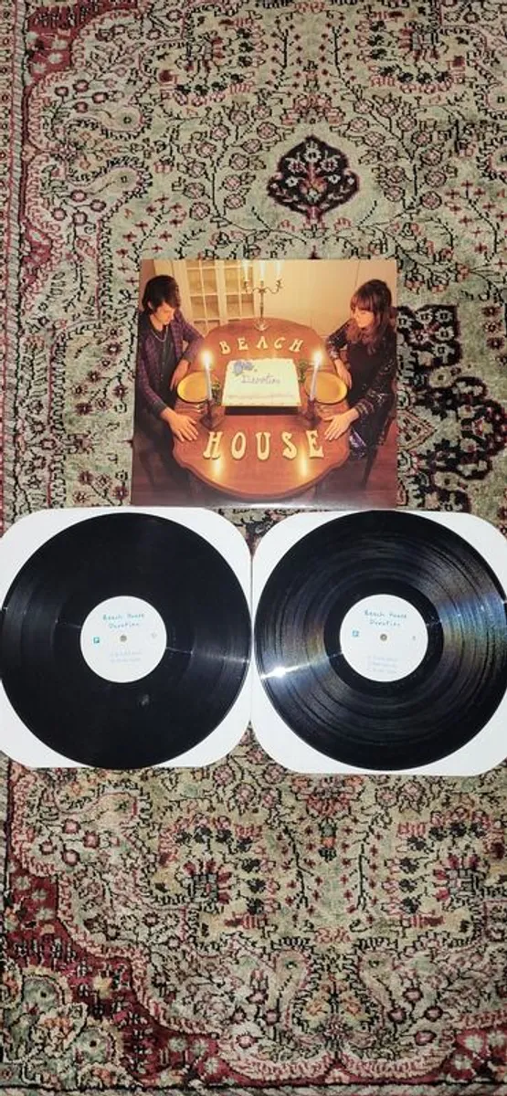 Beach House – Devotion. Carpark Records - Carpark 42, 2xLP Vinyl Beach House – Devotion. Carpark Records - Carpark 42, 2xLP Vinyl