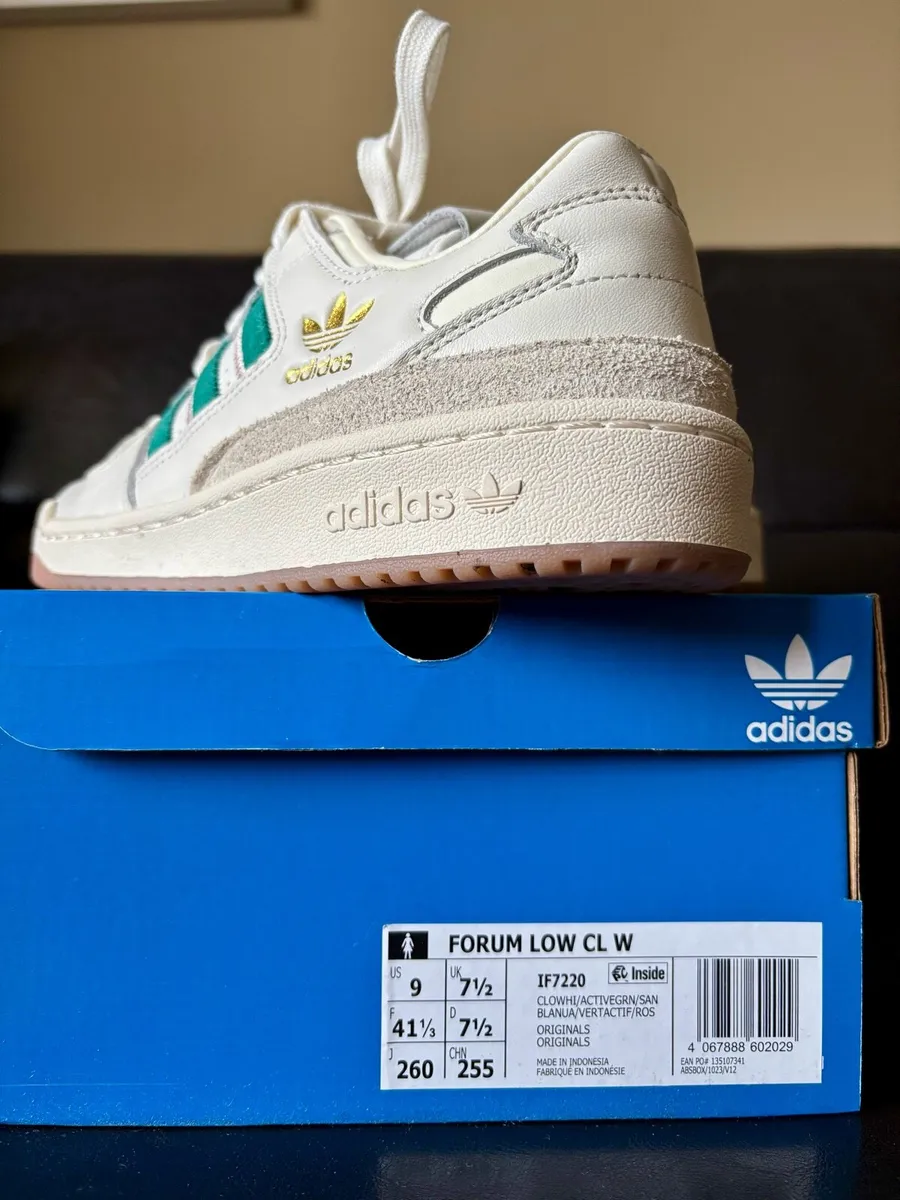 Adidas Retro Style - Image 4