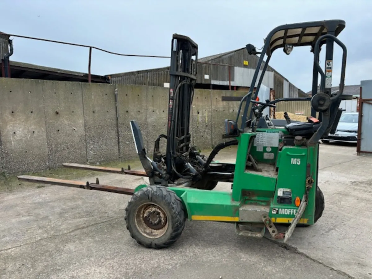 2015 M5-25.3 MOFFETT MOUNTY - Image 3