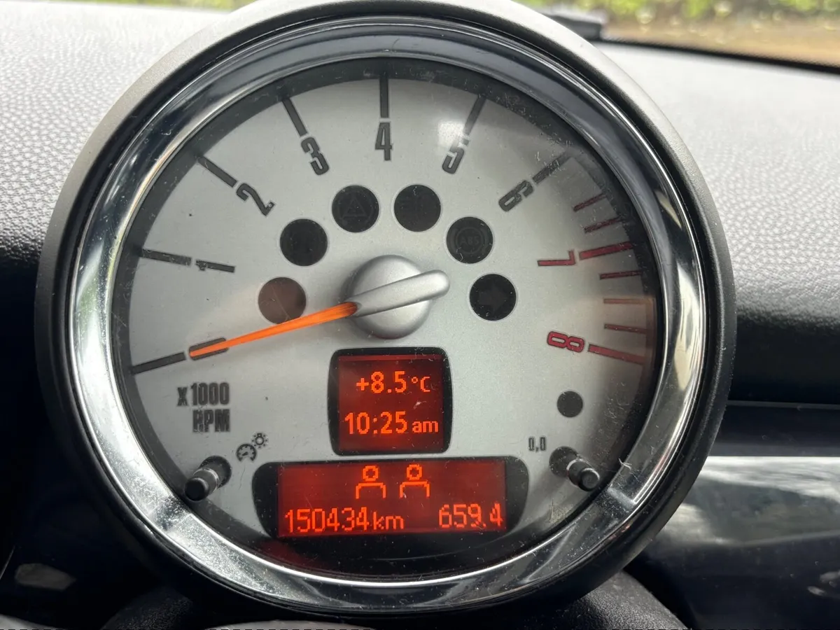 Mini Cooper 2007 - Image 2
