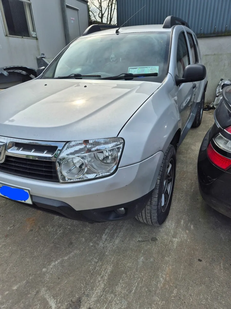 2014 Dacia  duster  1.5 diesel light damage - Image 2
