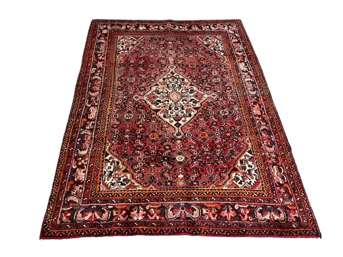 Fabulous Vintage Hand - Knotted Bidjar Rug. - Image 1