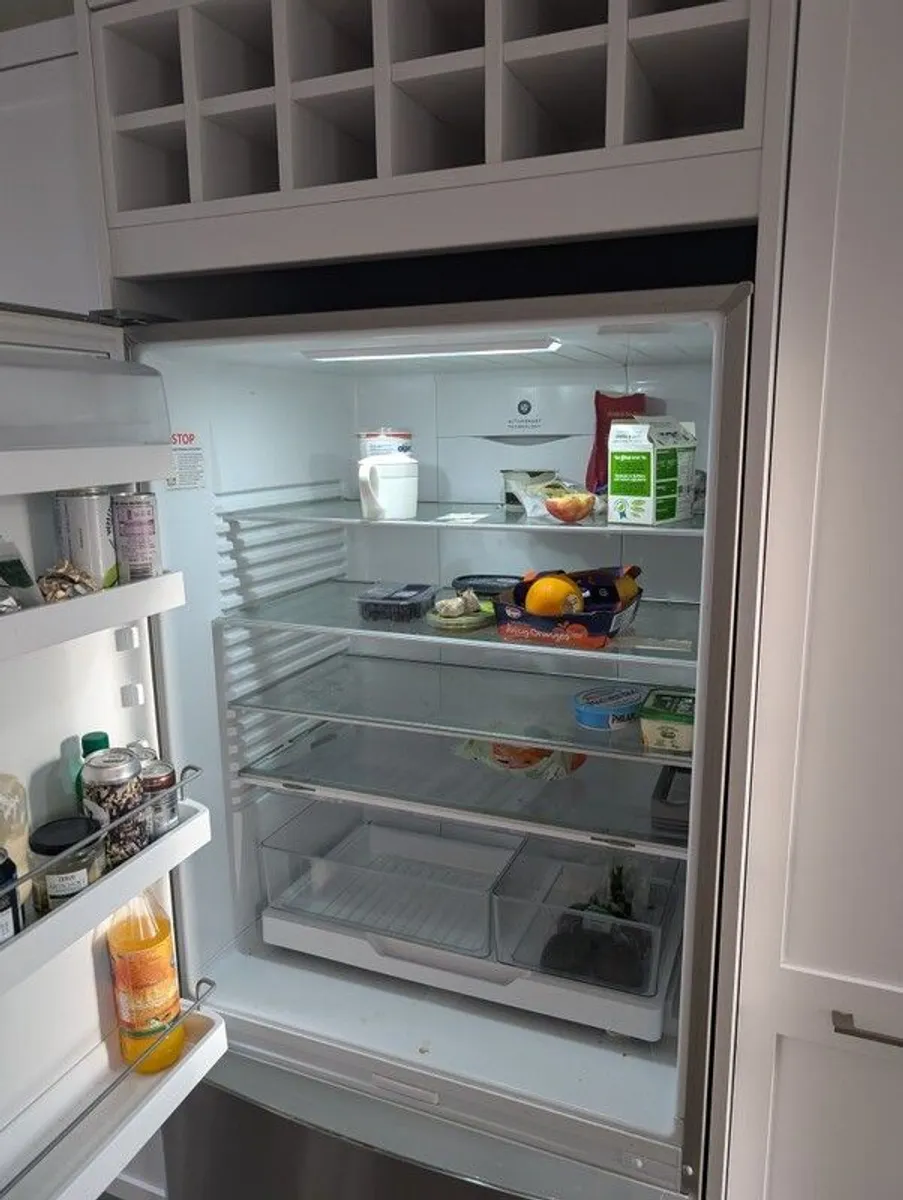 Fridge Freezer - Fisher & Paykel Stainless Steel, 519L, Excellent Condition - Image 2