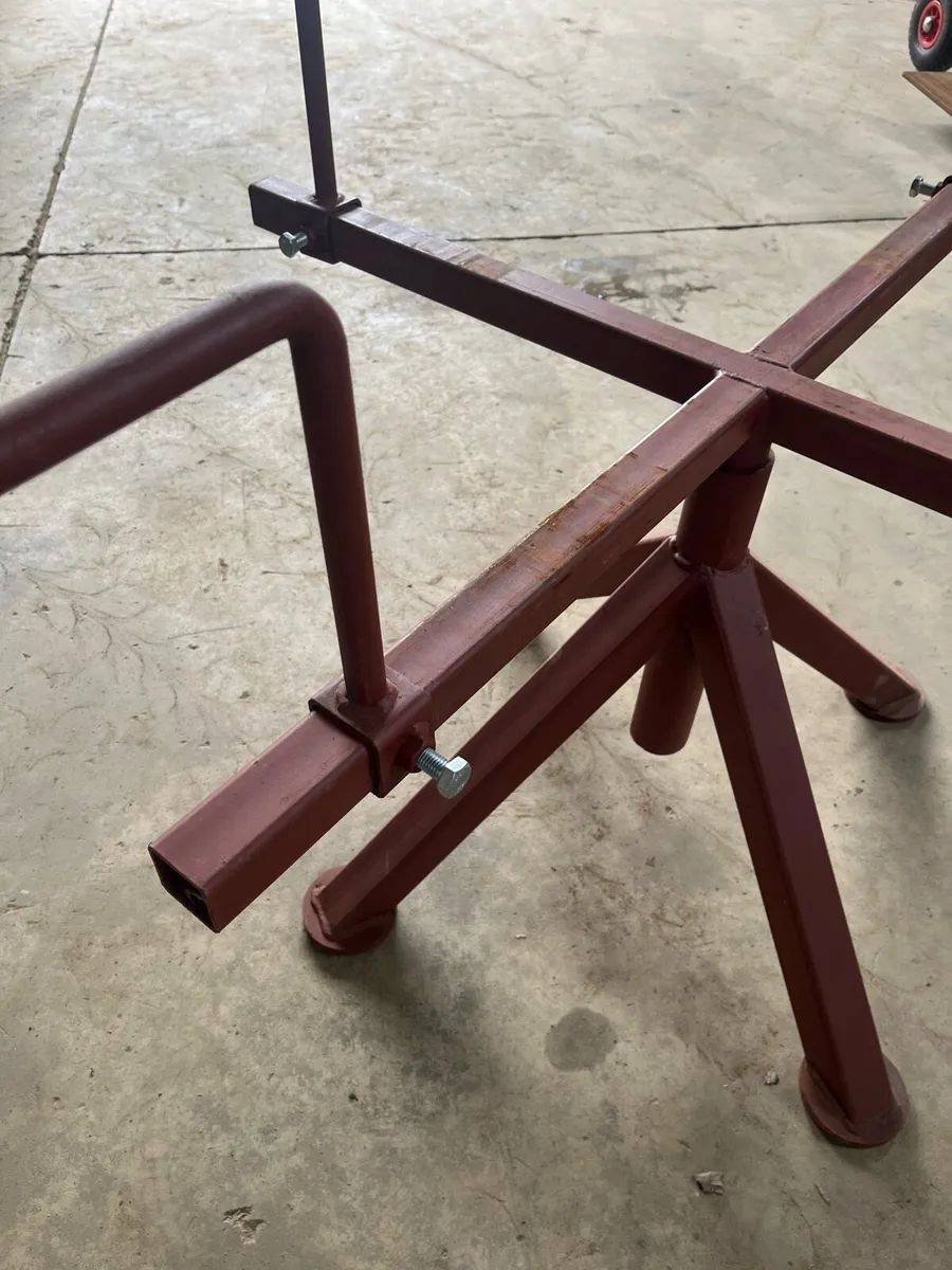 Wir- pipe roller - Image 1