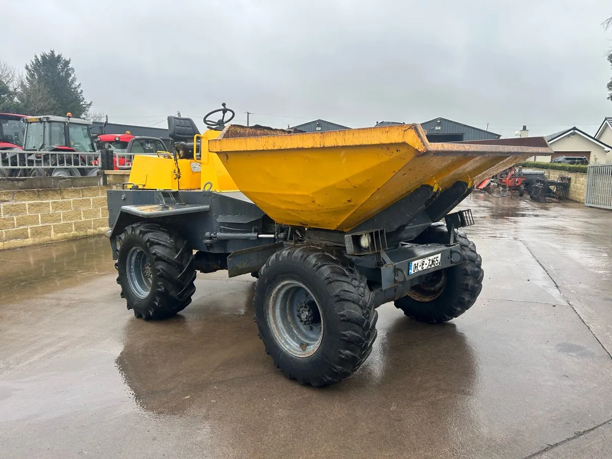 Lifton 6 ton swivel tip dumper - Image 1