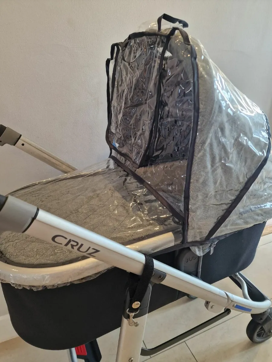 Child Stroller/Carry Cot etc. - Image 4