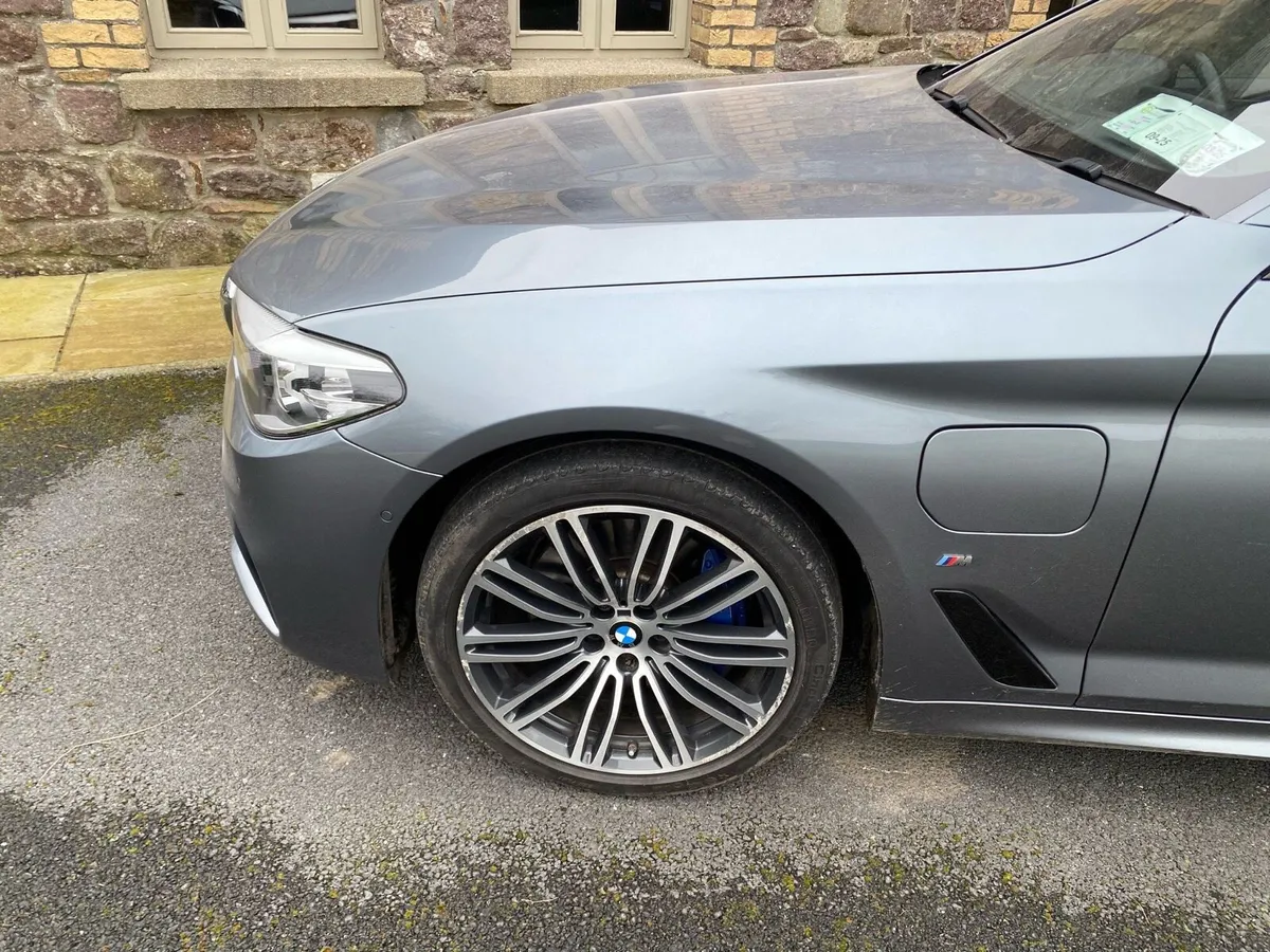BMW 5-Series M-Sport Auto plug in hybrid NEW NCT - Image 4