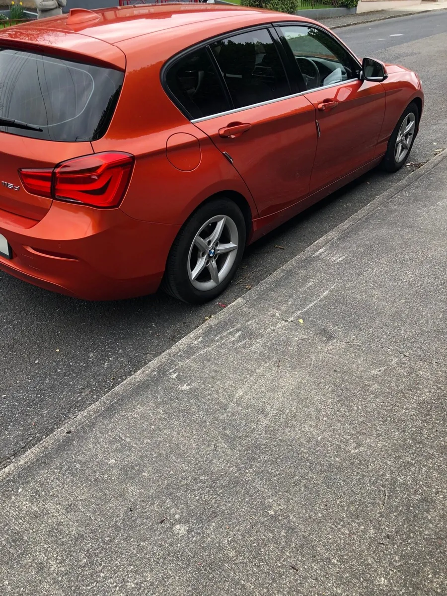 BMW 1 Series 116D Efficiency Dynamics Plus 5Dr - Image 4