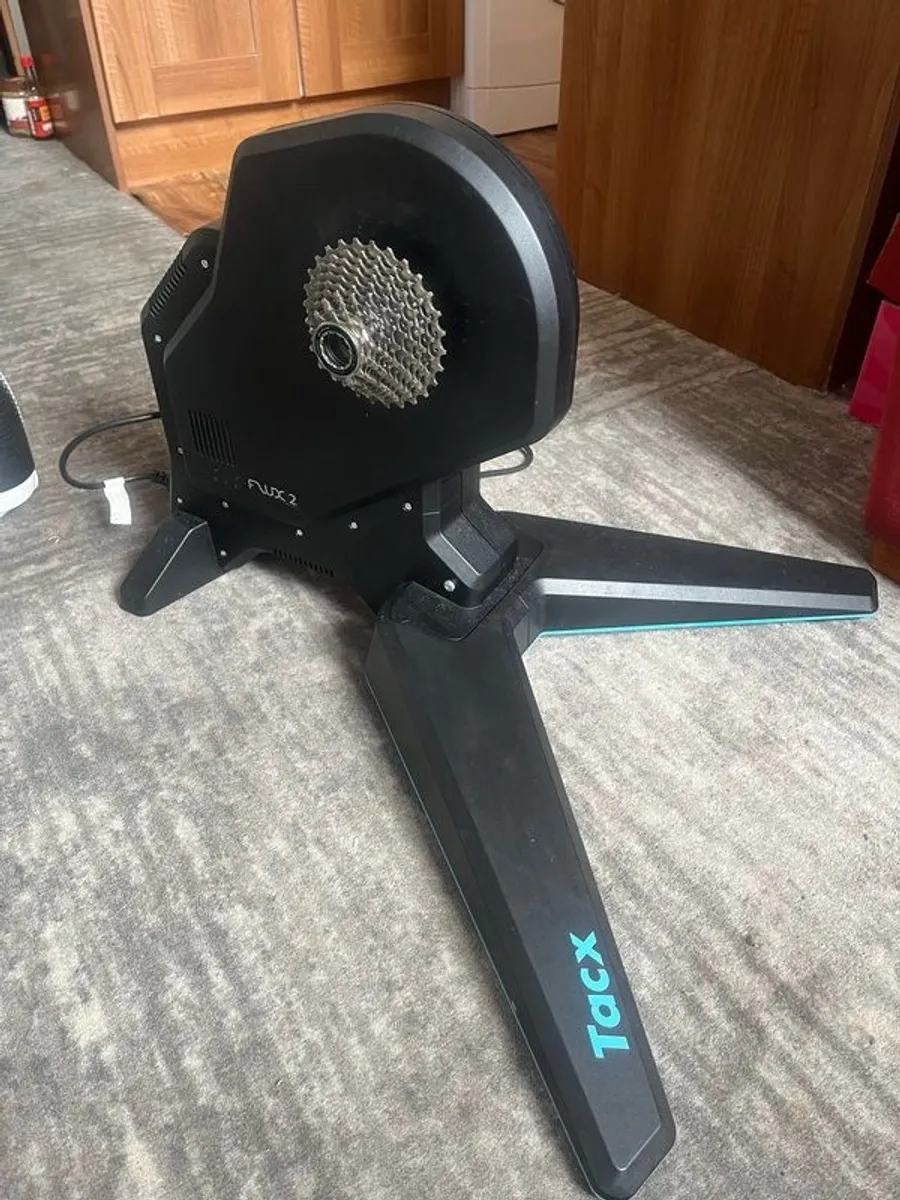 Tacx Flux 2 Smart Trainer - Image 1