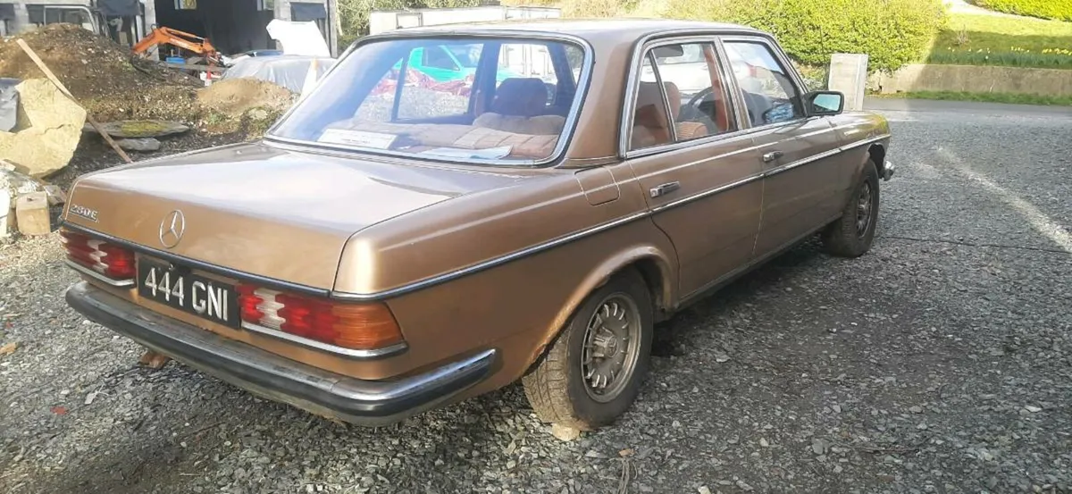 Mercedes 280e W123 - Image 3