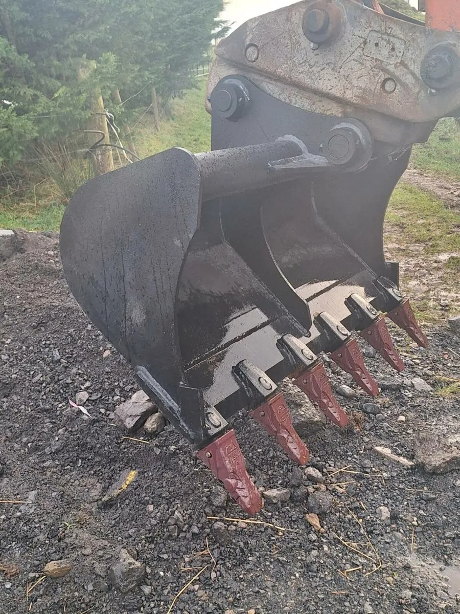 13t ditching buckets no vat - Image 3