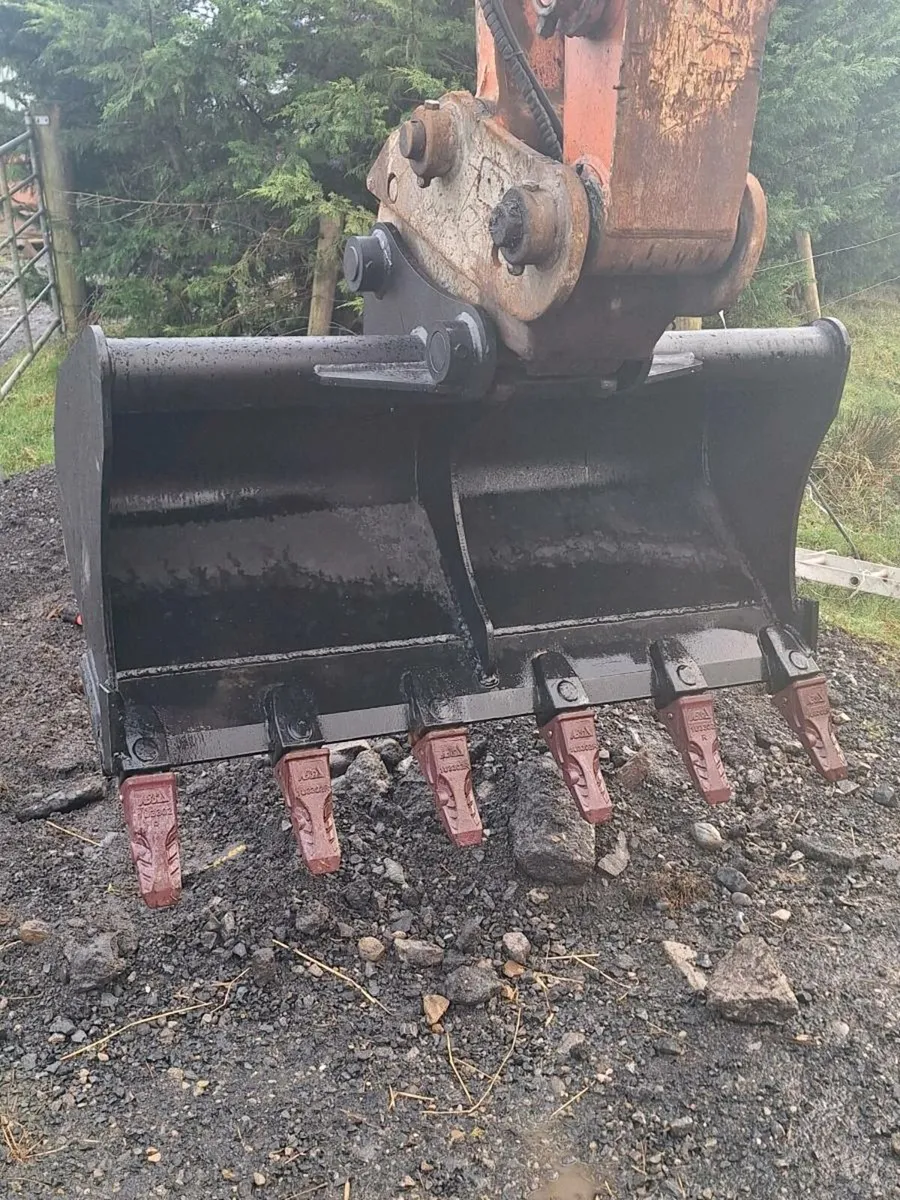 13t ditching buckets no vat - Image 1