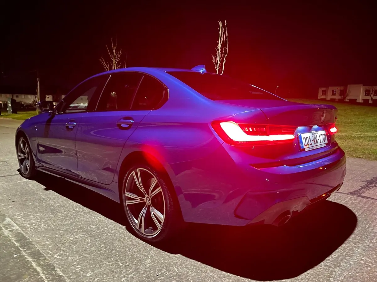 BMW 3-Series 330e M-Sport Auto - Image 4