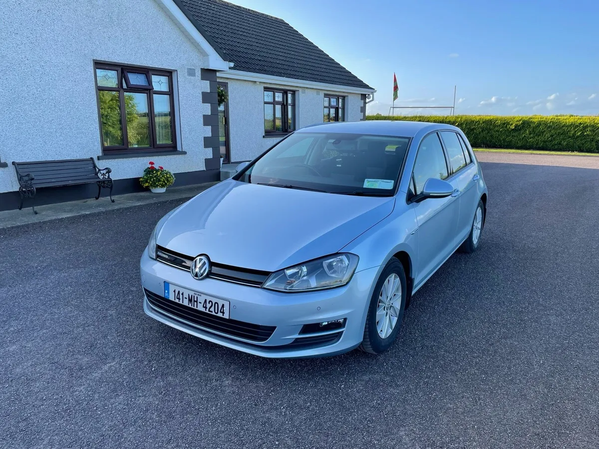Volkswagen Golf 1.6 TDI Bluemotion 110PS 5DR, 2014 - Image 2