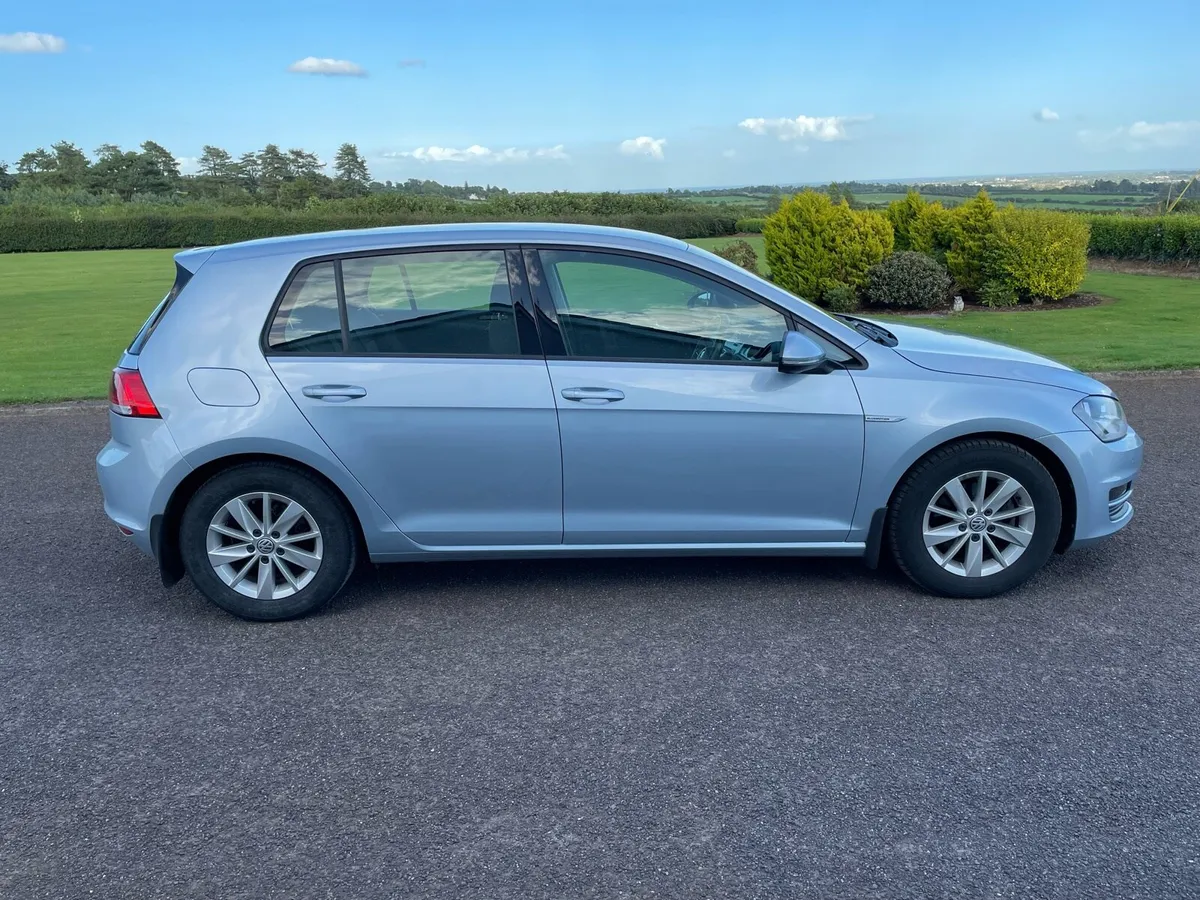Volkswagen Golf 1.6 TDI Bluemotion 110PS 5DR, 2014 - Image 3