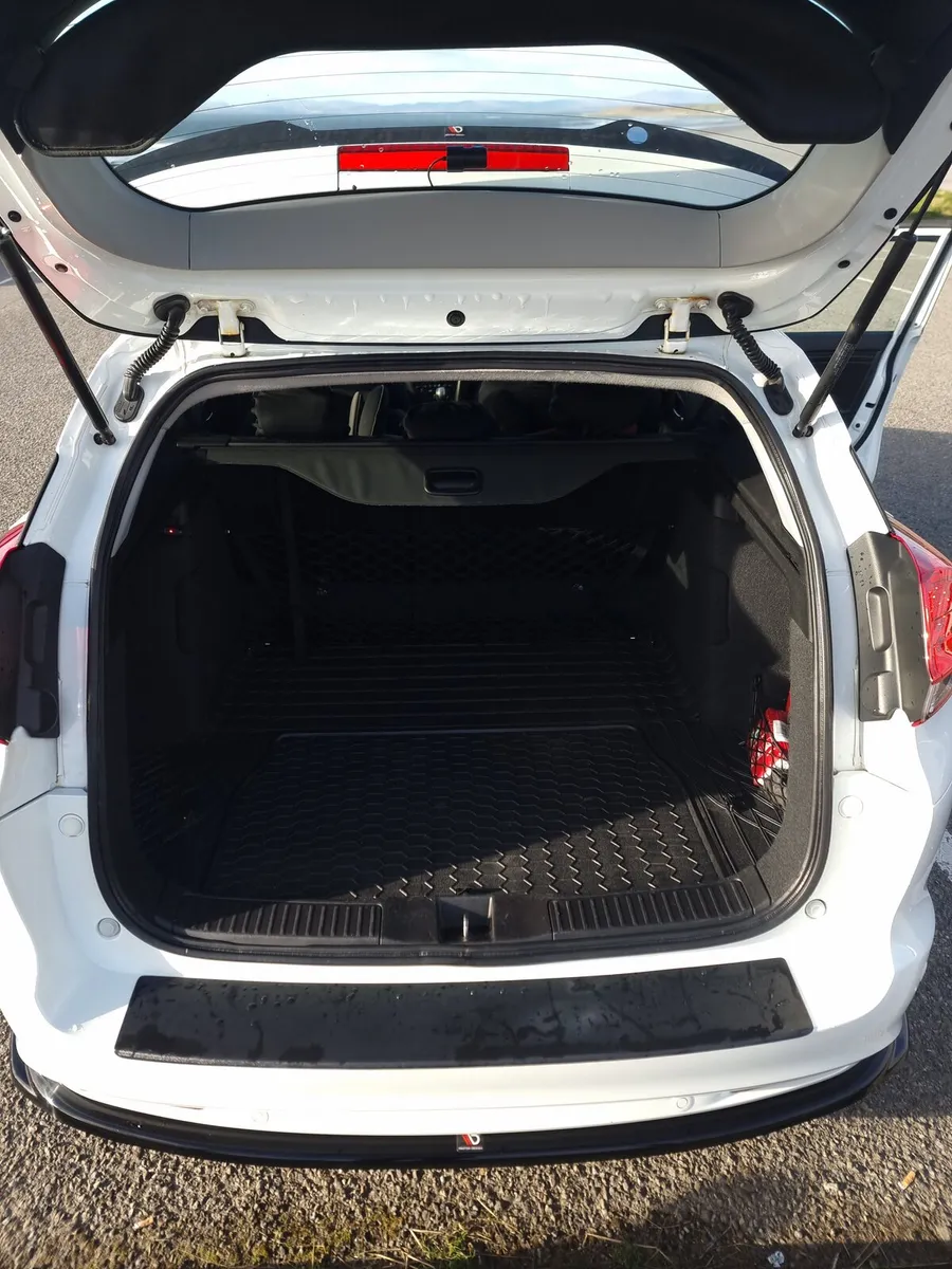 Honda Civic 2015 sport Tourer - Image 4