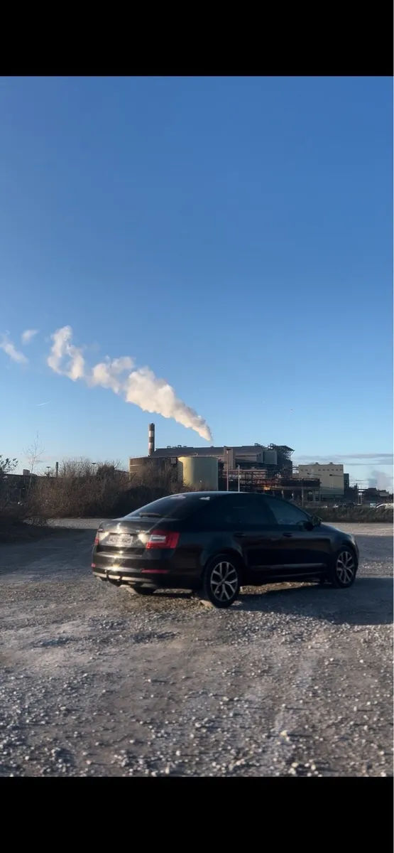 2014 Skoda Octavia Mk3 - Image 2