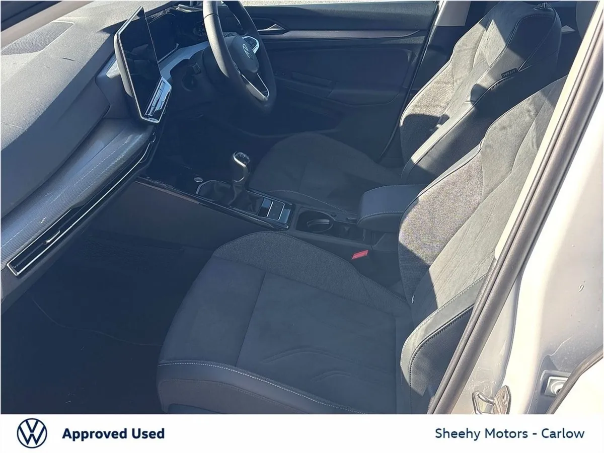 Volkswagen Golf 1.5 TSI Style 150HP 5DR - Image 4