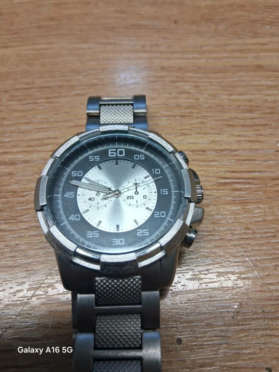 Mens watch - Image 1