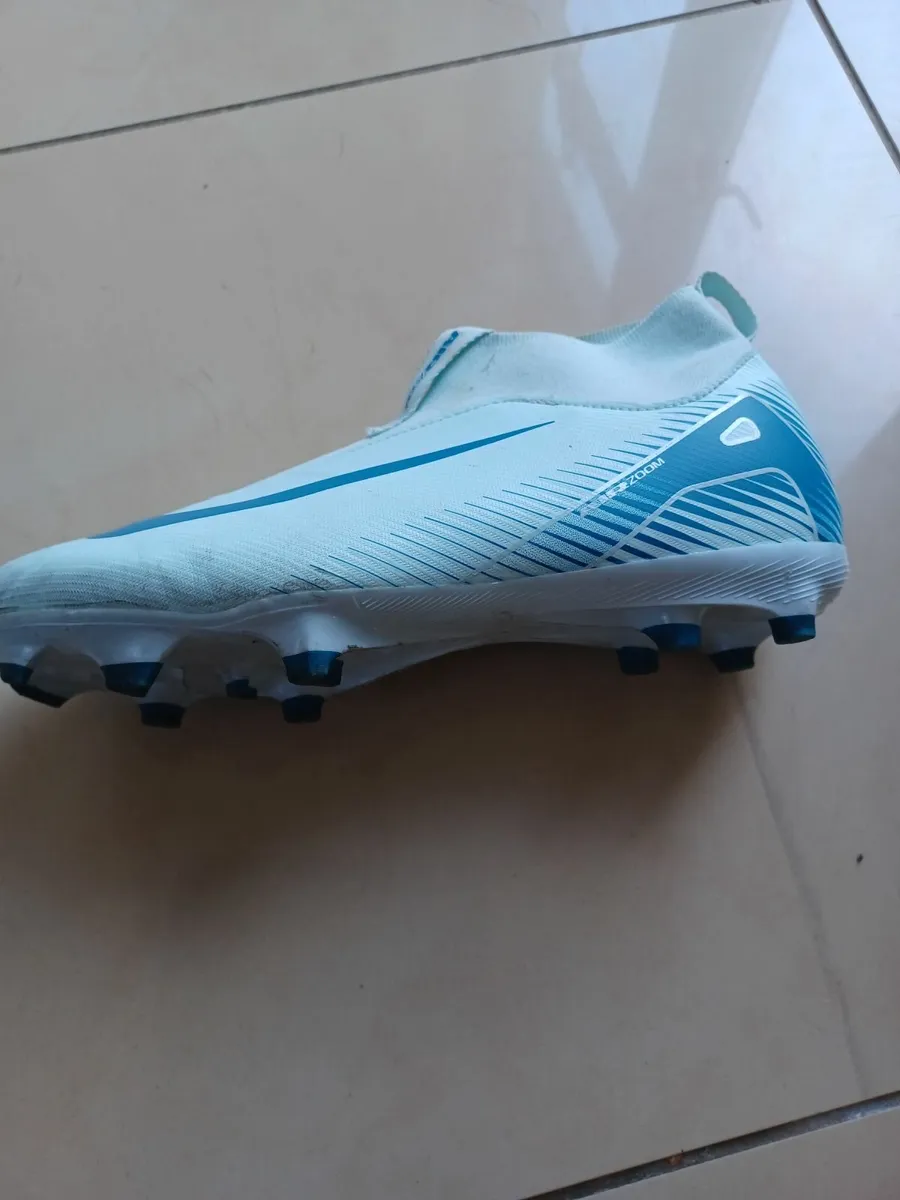Football boots kids uk 5 - Image 3
