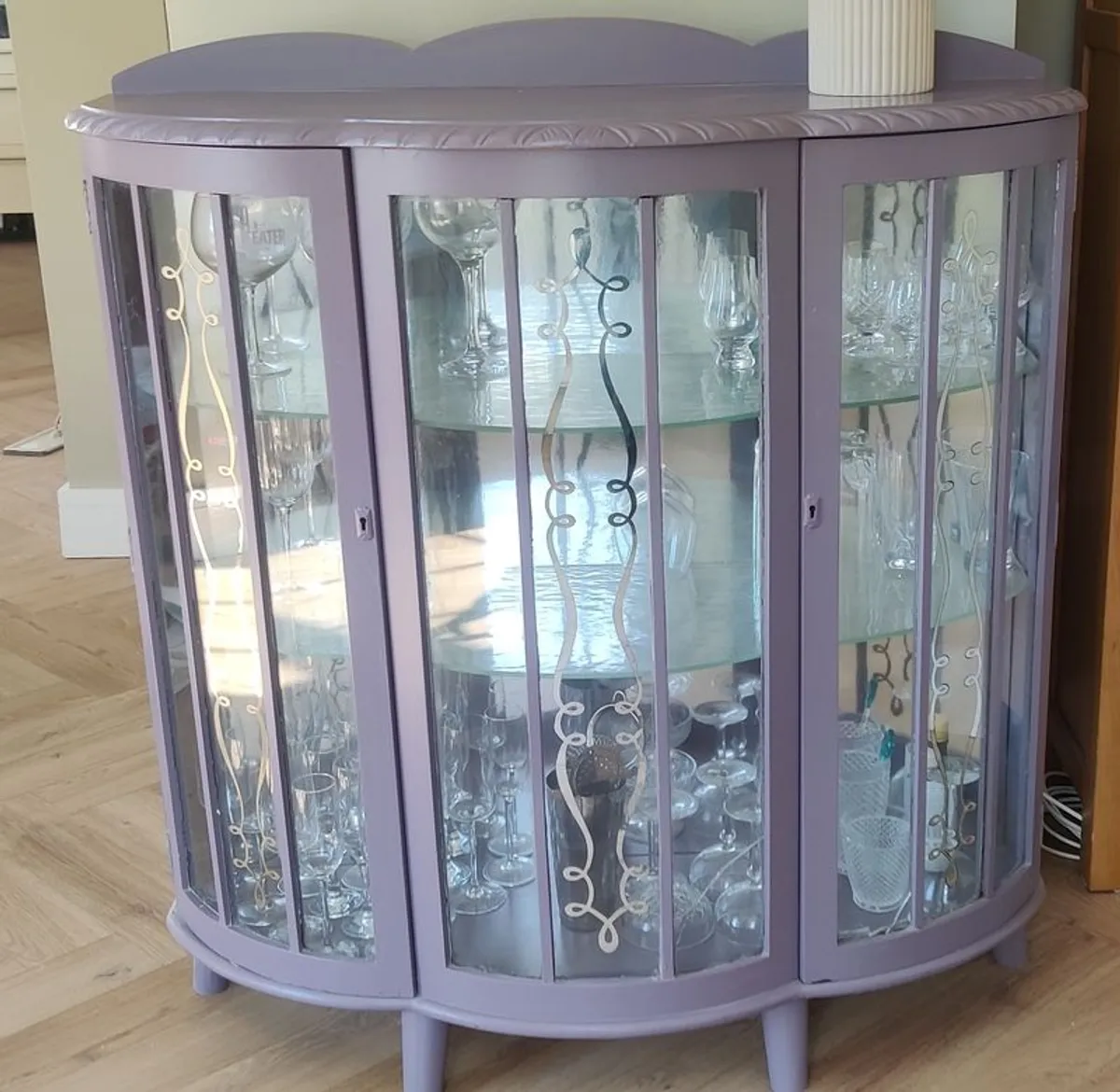 Drinks cabinet - Image 2
