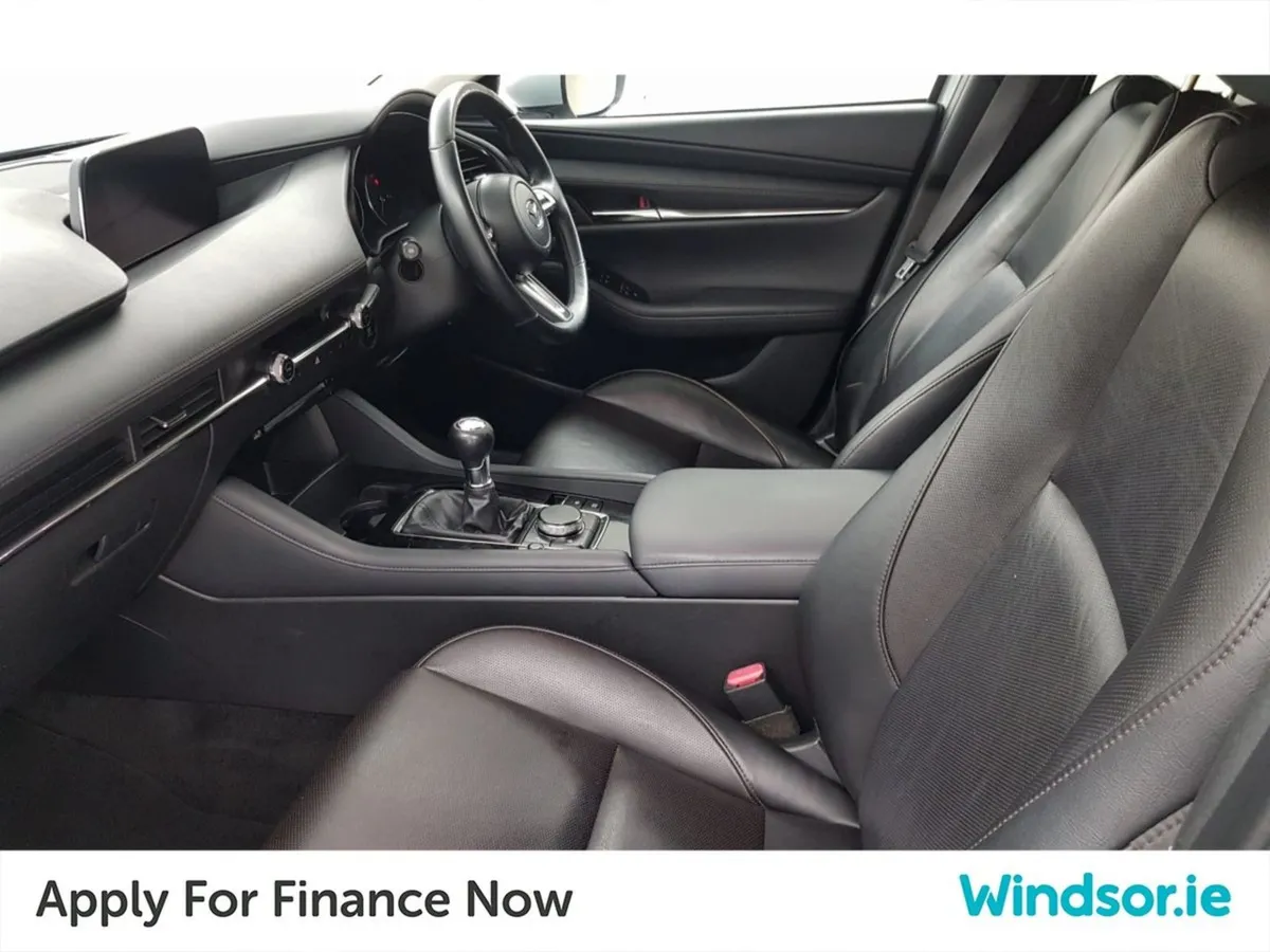 Mazda 3 1.8d 4DR (116ps) Platinum - Image 4