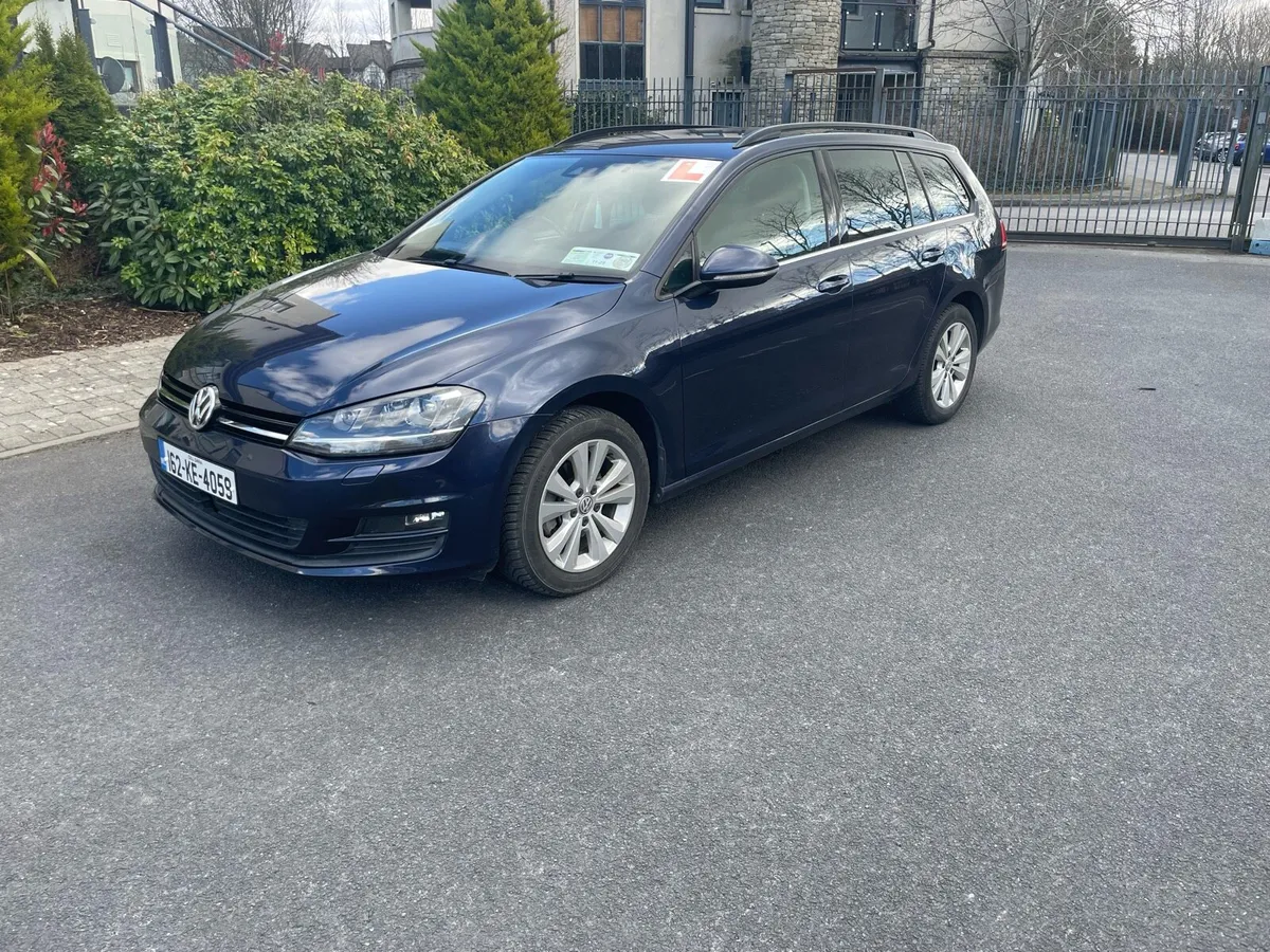 Volkswagen Golf 1.2 TSI Variant - Image 2