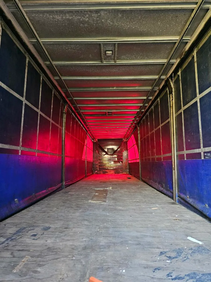 SDC Curtainsider - Image 4