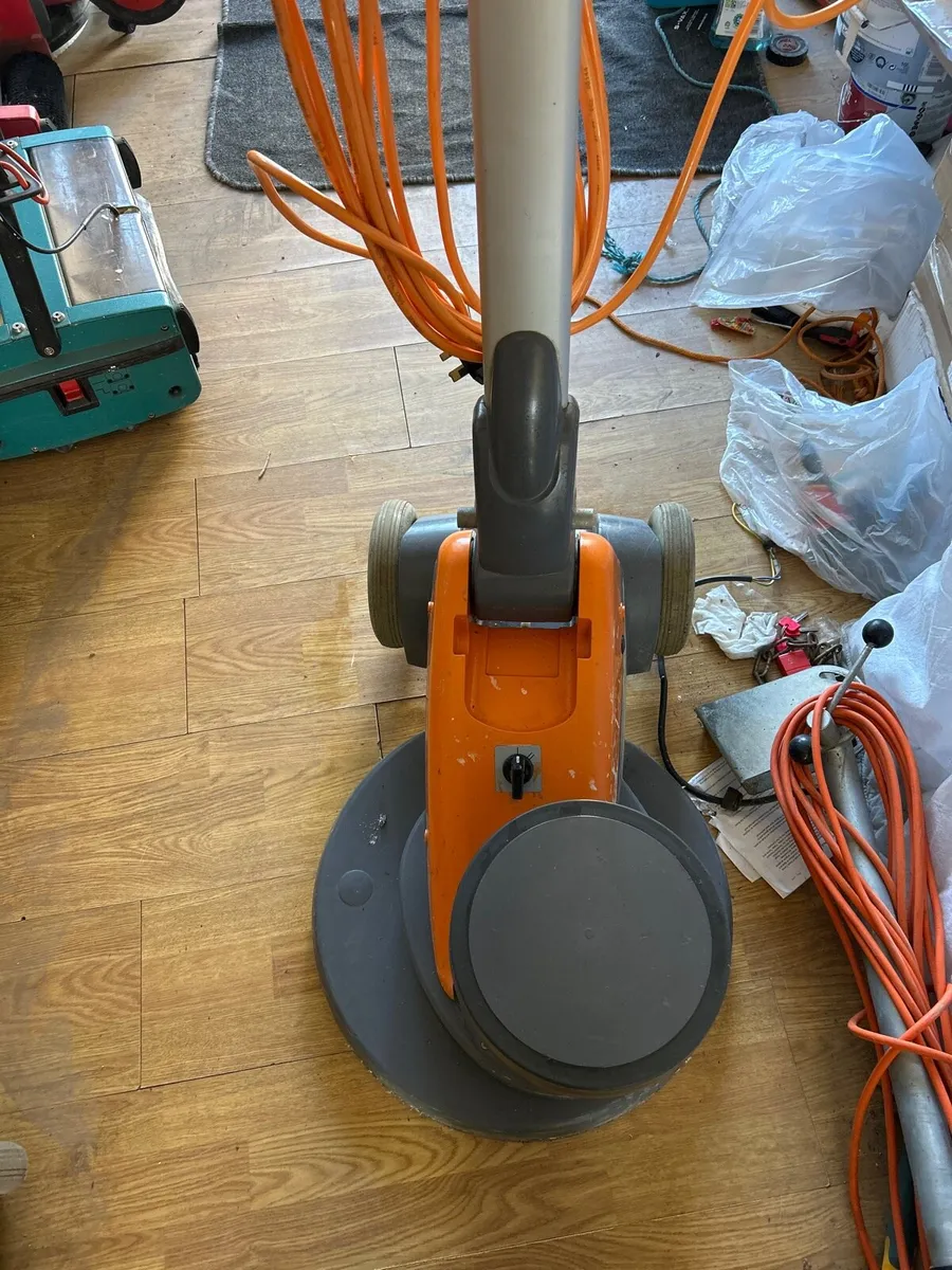 Taski duo twin speed floor polisher scrubber - Image 2