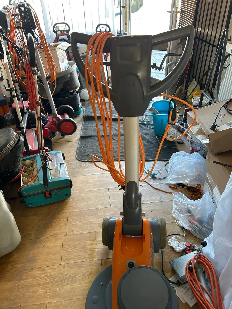 Taski duo twin speed floor polisher scrubber - Image 3