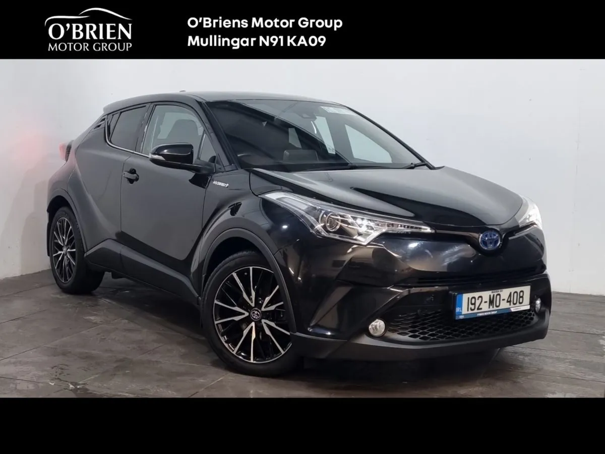 Toyota C-HR 1.8 Hybrid SOL - Image 1
