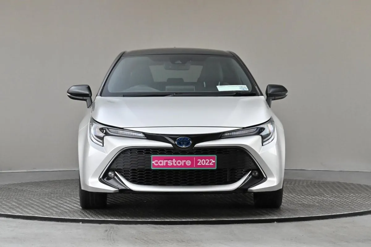 Toyota Corolla 1.8 Hybrid Luna Sport  irish Car 2 - Image 2