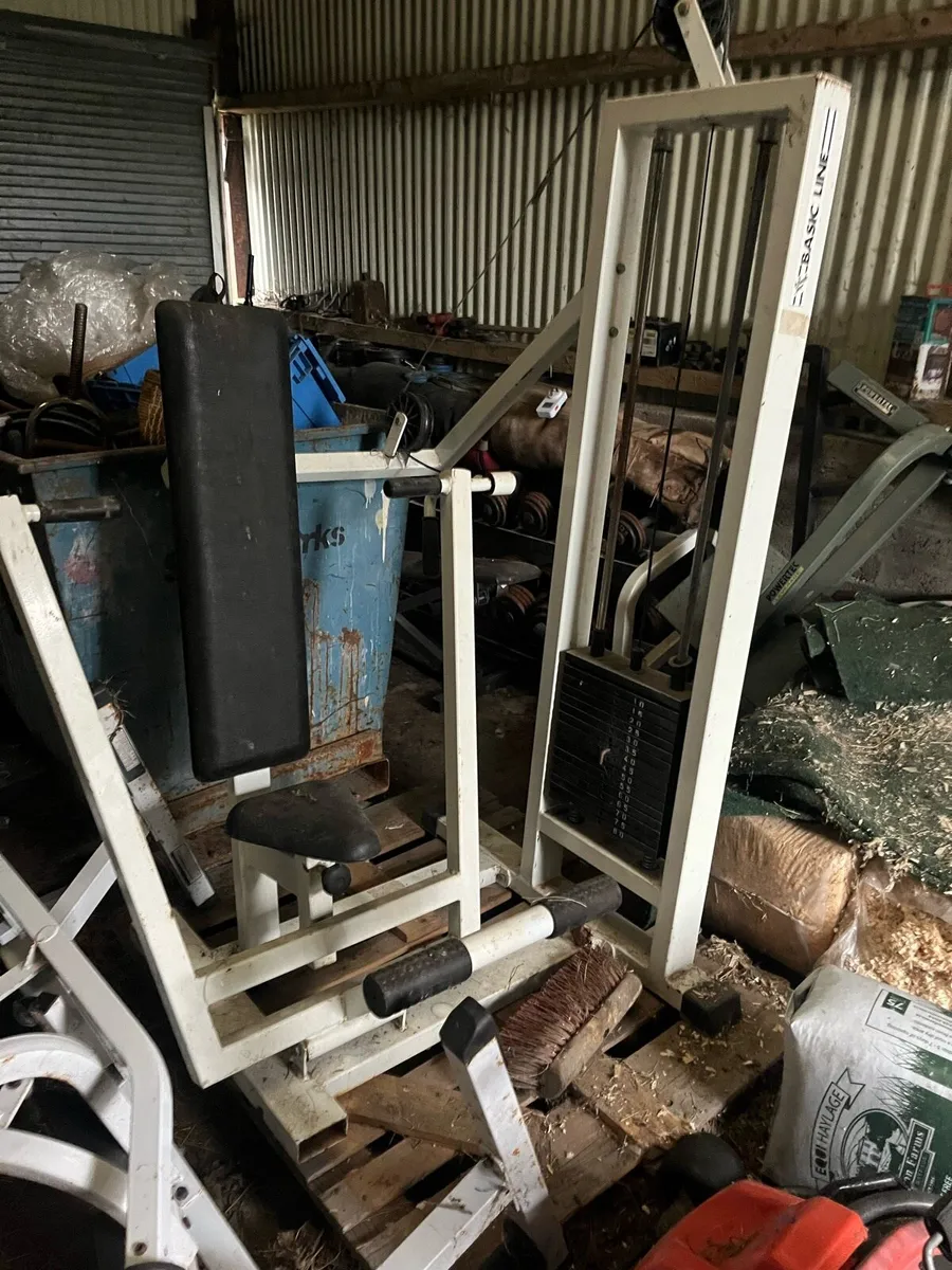 Gym equipment - Image 1