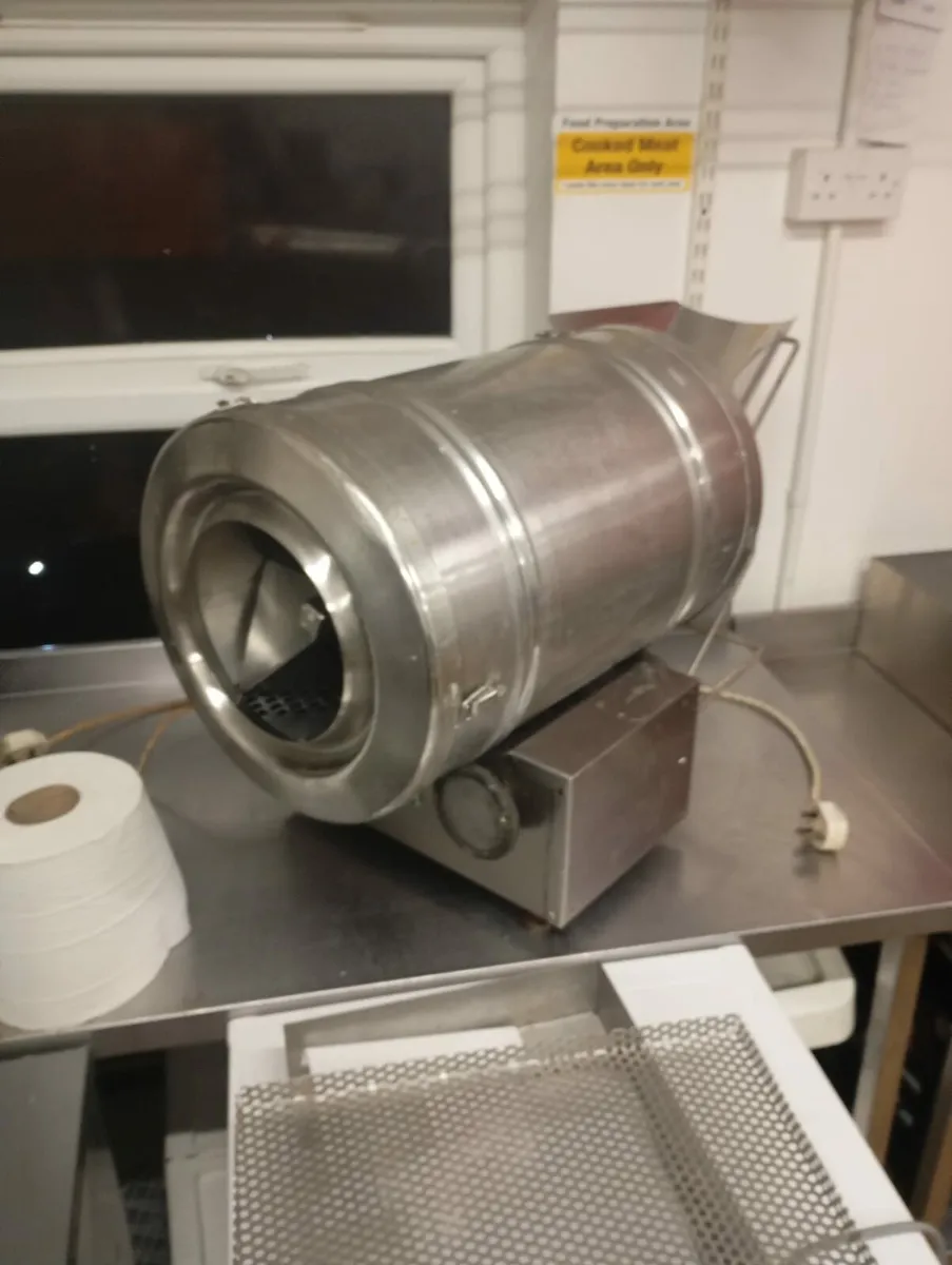 Catering equipment - Image 1