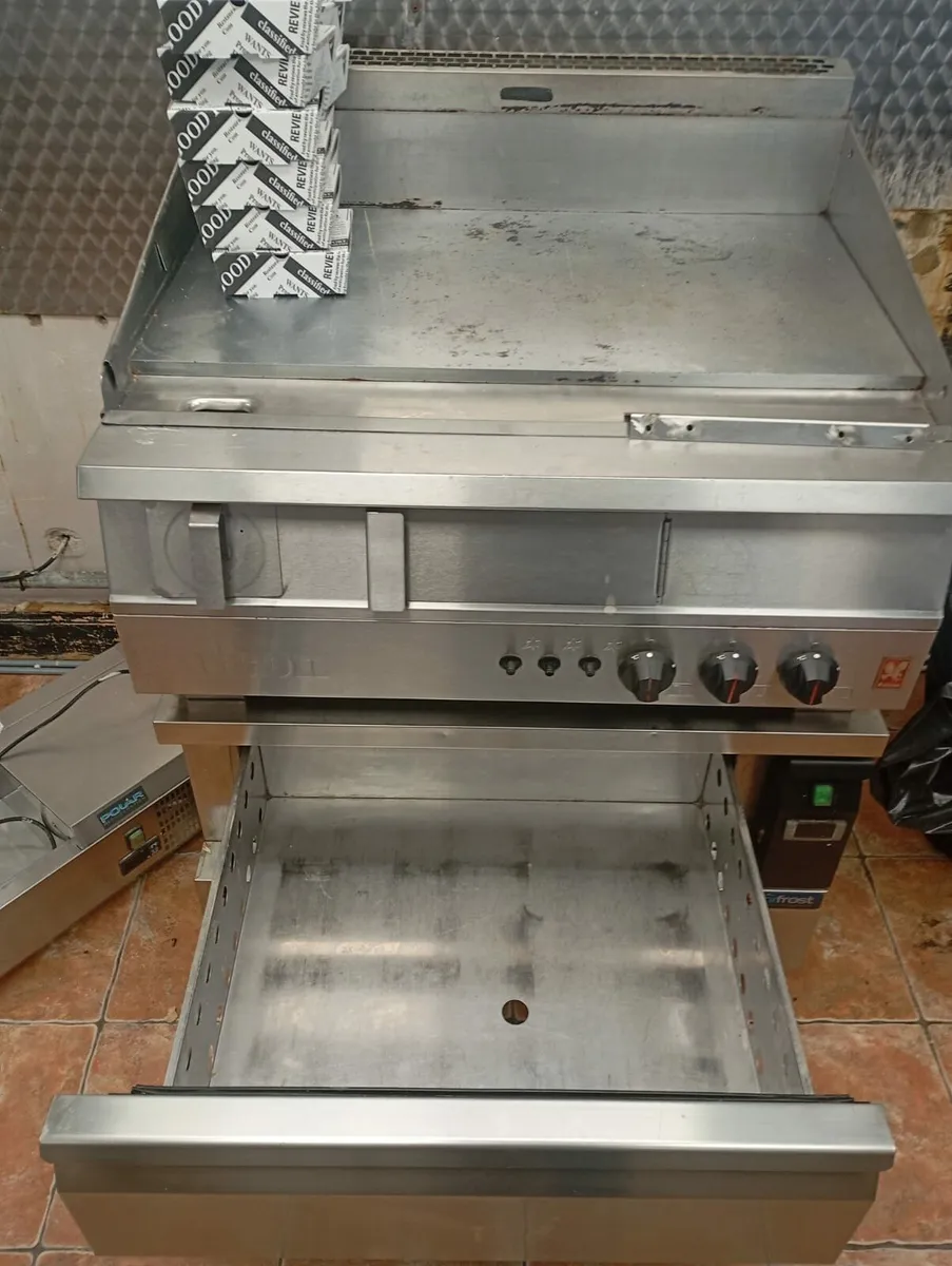 Catering equipment - Image 3