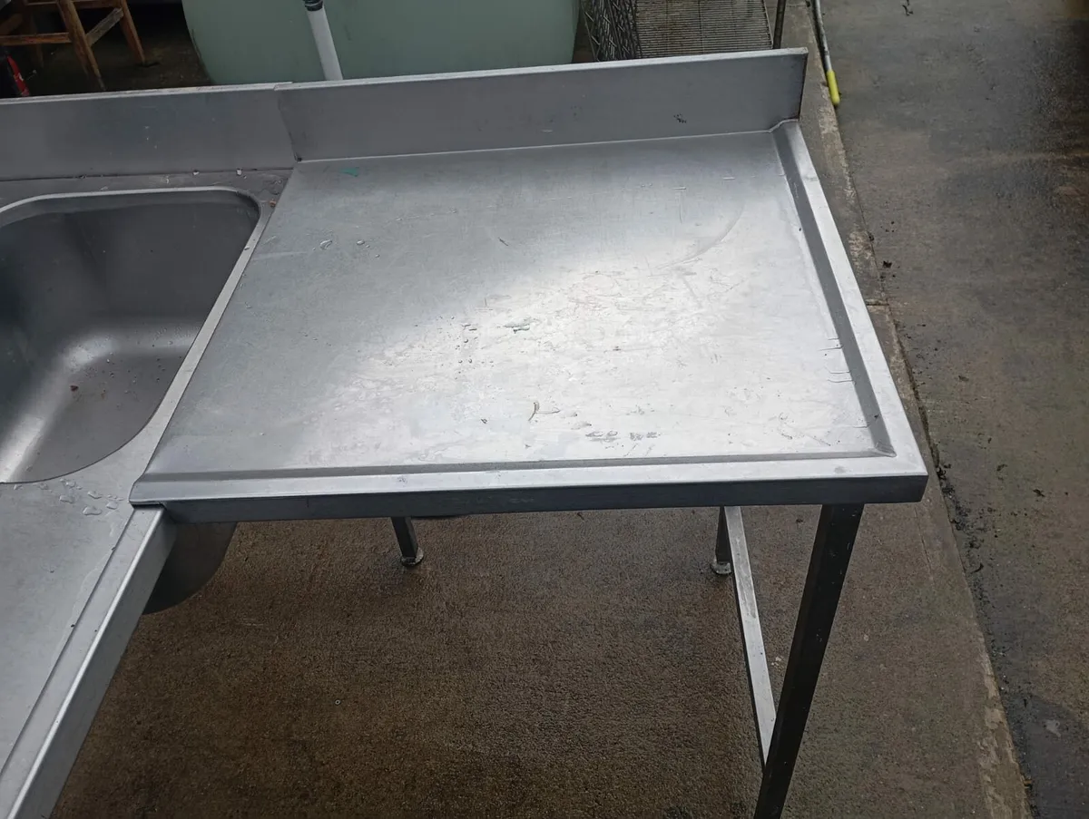 Catering equipment - Image 1