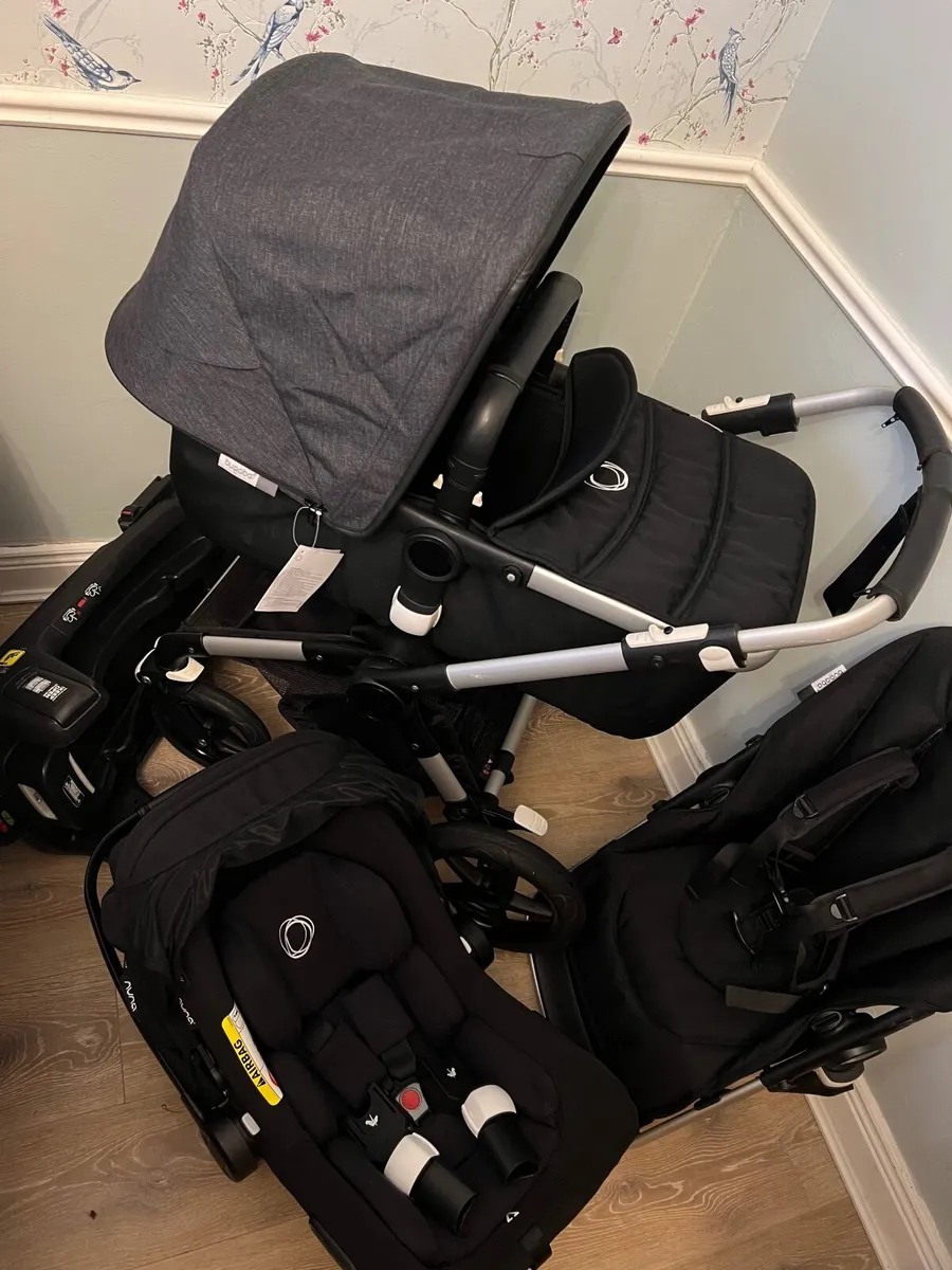 Bugaboo Fox with choice of Canopy/apron - Image 1