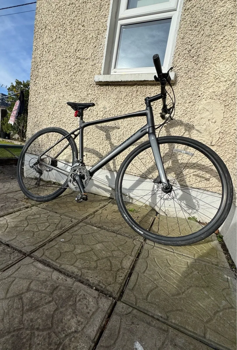 Giant Fastroad Road Bike - Image 1