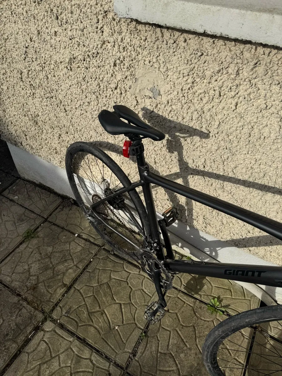 Giant Fastroad Road Bike - Image 3